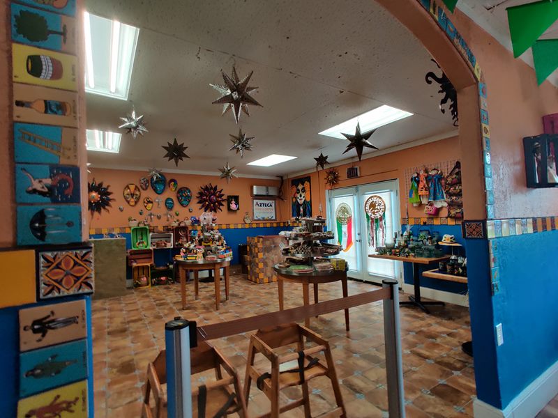 Alma Latina interior