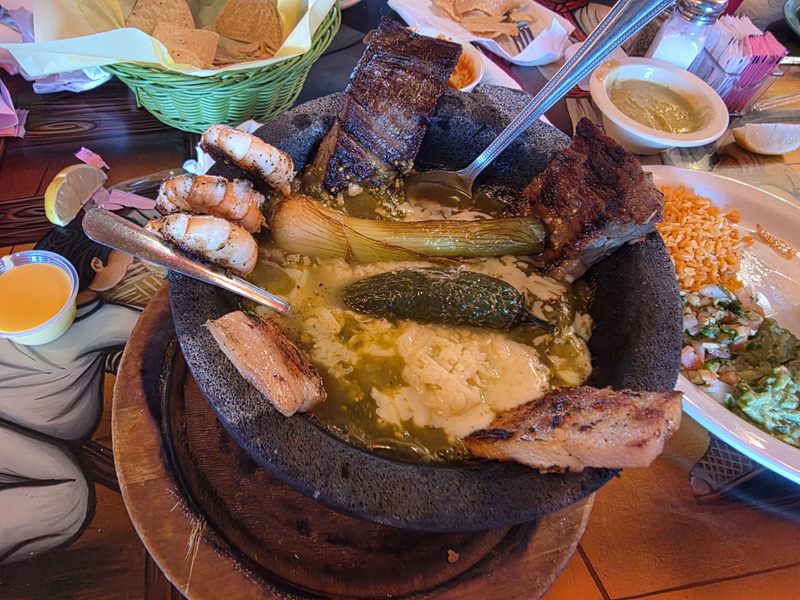 Alma Latina food